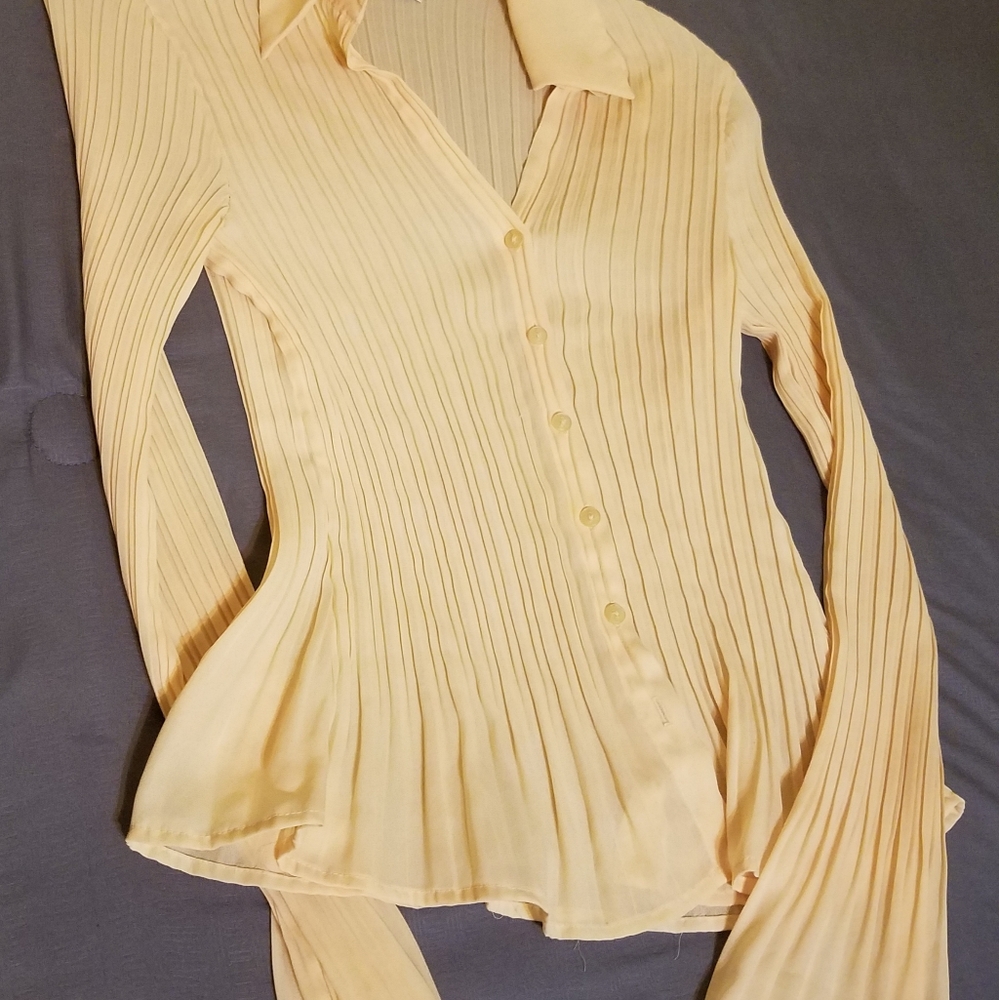 S.L.B Yellow Top
